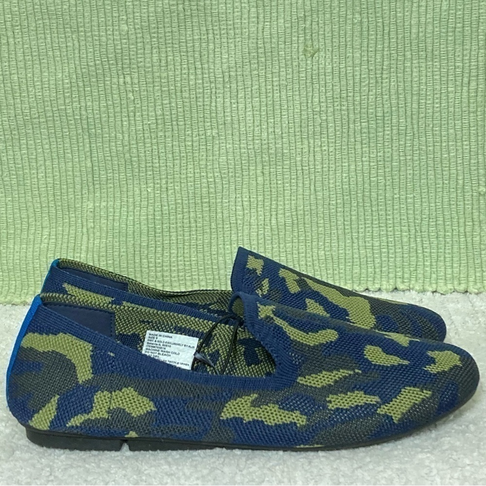 Serra Womens Green/Blue RoundToe Slip On Casual Washable Shoes SZ US 9 NWOT